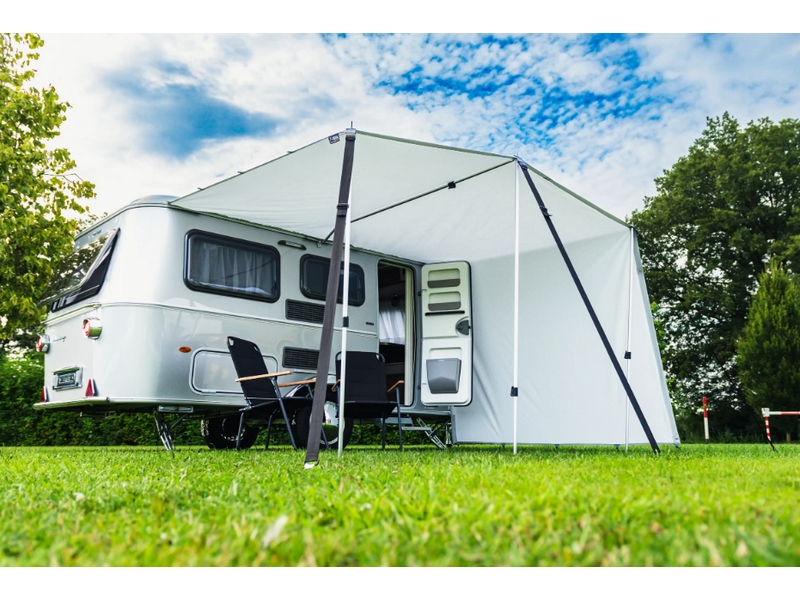 reda-ravenna-caravanluifel-eriba-touring-puck-230-l-eriravpuckl