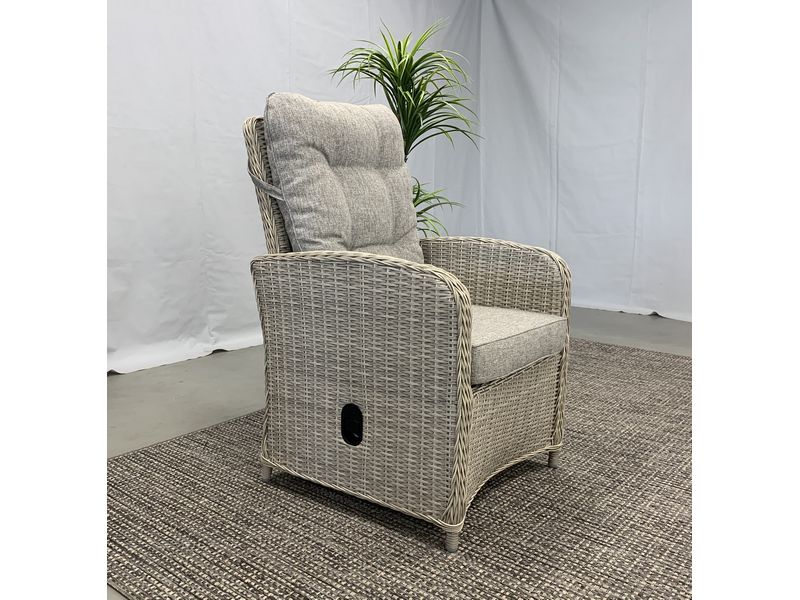 te-velde-tuinmeubelen-nola-verstelbare-dining-tuinstoel-licht-nolalicht