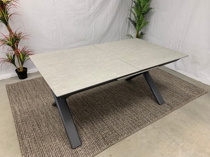 te-velde-tuinmeubelen-moderno-uitschuifbare-tuintafel-300-tevmoduitschui300