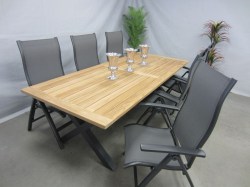 te-velde-tuinmeubelen-tuinset-lecce-tuinstoel-met-lucan-teak-tuintafel-stoel-leccelucan240