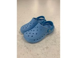 quiva-kinder-croc-blauw