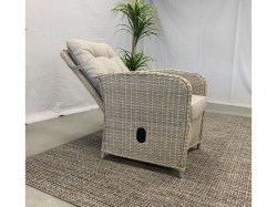 te-velde-tuinmeubelen-nola-verstelbare-dining-tuinstoel-licht-nolalicht