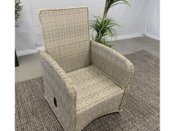 te-velde-tuinmeubelen-nola-verstelbare-dining-tuinstoel-licht-nolalicht