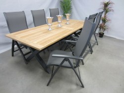 te-velde-tuinmeubelen-tuinset-lucca-tuinstoel-met-lucan-teak-tuintafel-luccalucan240