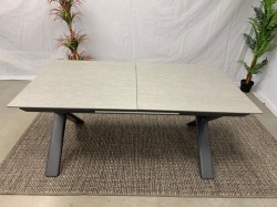 te-velde-tuinmeubelen-moderno-uitschuifbare-tuintafel-300-tevmoduitschui300