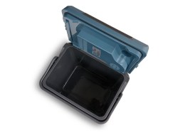 igloo-mobiele-thermoelektrische-koelbox-ie-27-bovenkant-deksel-open-9620013369