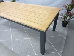 te-velde-tuinmeubelen-palazzo-teak-tuintafel-240-palazzotafelteak240