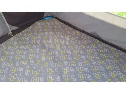 kampa-fleece-carpet-serie-camper-en-bustenten