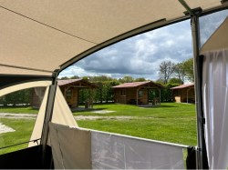 reda-lucca-luifel-eriba-touring-triton-voorwand-frontpro-lucerivoorwtriton