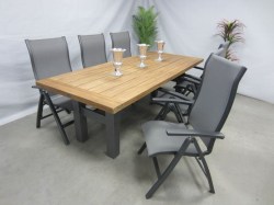 te-velde-tuinmeubelen-tuinset-milano-tuinstoel-met-hartman-yasmani-teak-tuintafel-stoel-dichtbij-milanoyasmani240