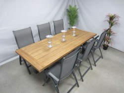 te-velde-tuinmeubelen-tuinset-vigo-tuinstoel-met-hartman-yasmani-teak-tuintafel-boven-vigoyasmani240